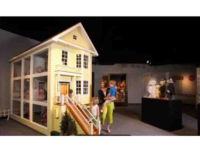 Museum of Arts and Sciences - Daytona FL (supports Saving Grace Sanctuary)