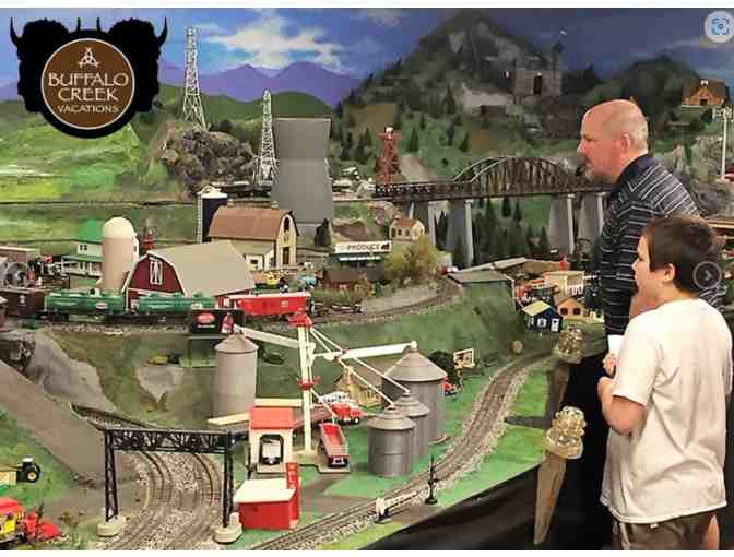 TP Sleep in a Luxury Caboose in the Smokies! - Clyde NC