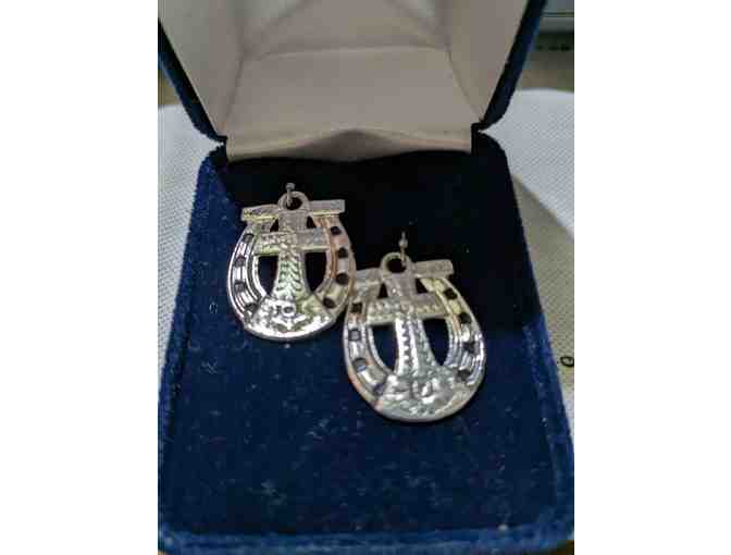 Montana Silversmiths Necklace and Earrings (supports Saving Grace Sanctuary)