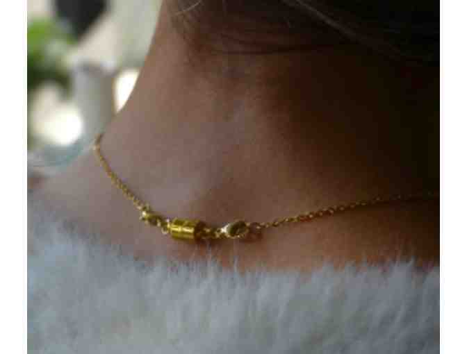 The Bow Necklace
