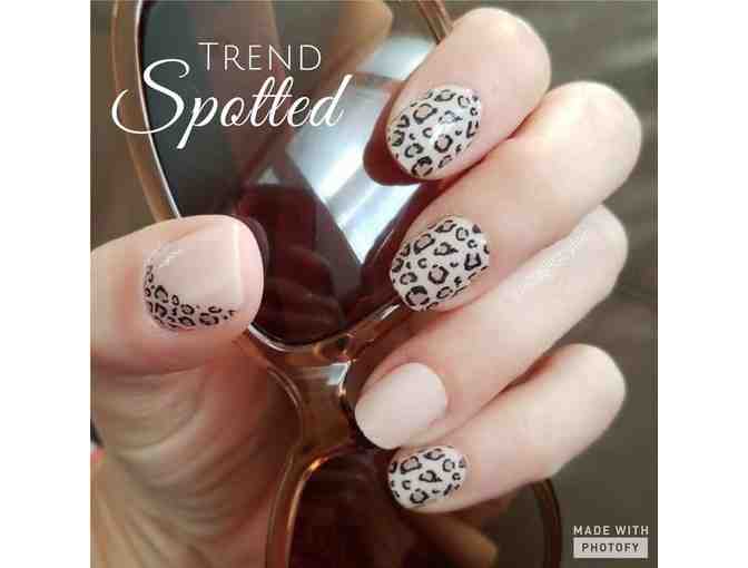 Kitten Zipper Pouch & matching nails