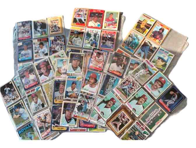 More than 300 Vintage Baseball Cards