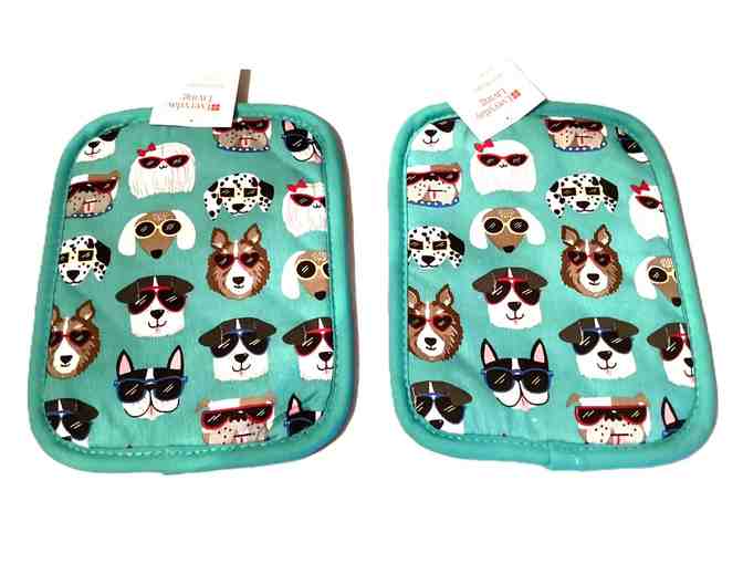 Dog Potholders - Photo 1
