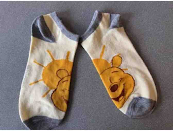 Winnie the Pooh Low Cut Socks - Pooh with Sun - Photo 1
