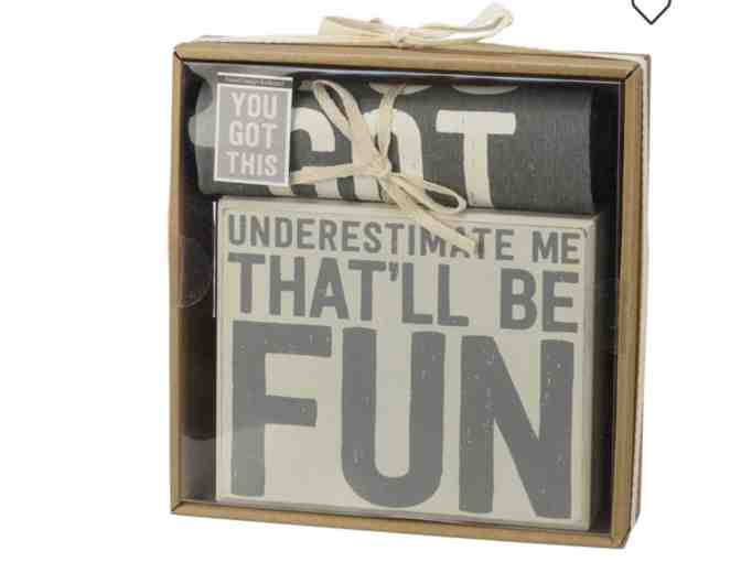Fun Box Sign and Towel Set - Photo 1
