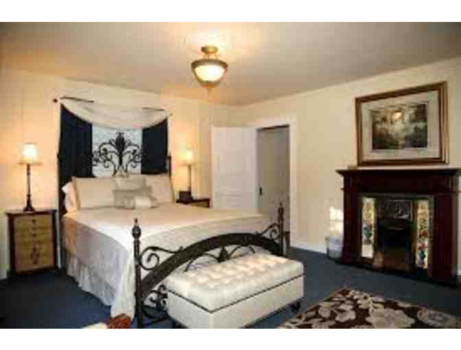 Monarch Cove Inn - One Night Stay