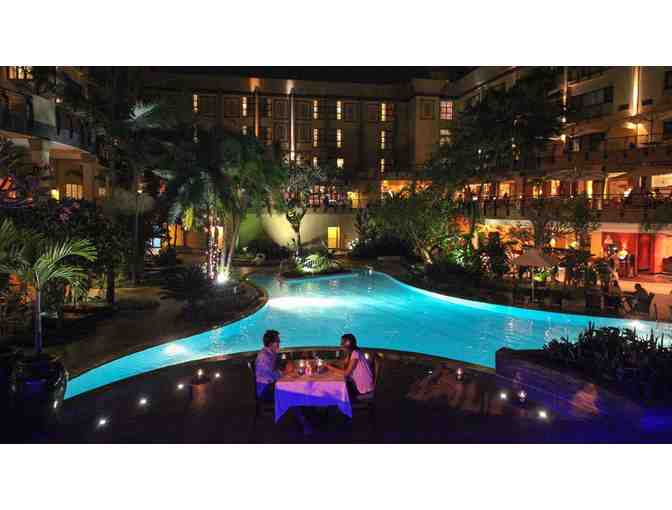 Gorilla Trekking in Rwanda!