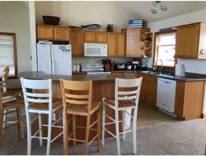 One-week escape to Nags Head, NC (vacation or work remotely!)