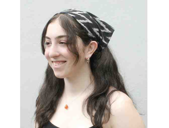 Black Grey Zig Zag Ikat Cotton Bandana- Rustic Loom