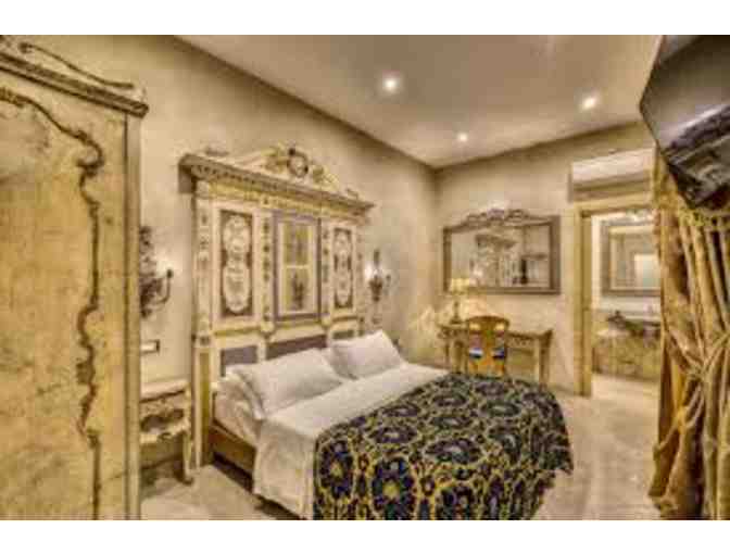 Enjoy Beautiful Rome for Two