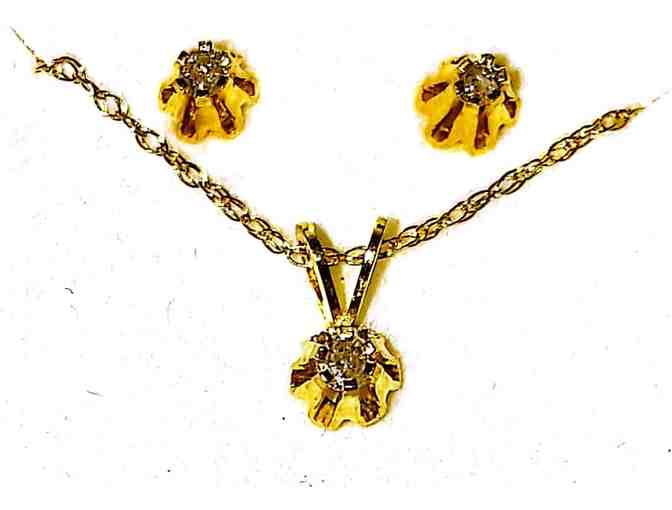 Zales Limited Edition 2000 Necklace and Earrings (2 sets)