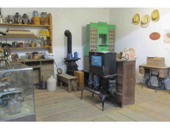 Private Behind the Scenes Tour of the Rodeo Parade Museum for Up To 10 People