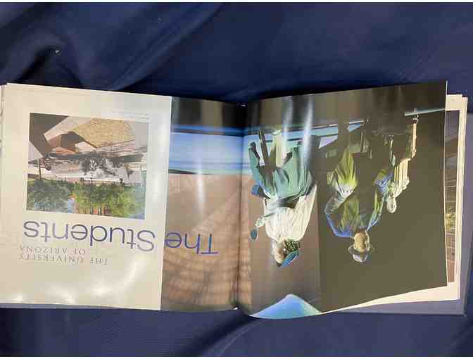 Wildcat Fan Collector's Wine Set