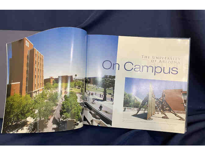 Wildcat Fan Collector's Wine Set