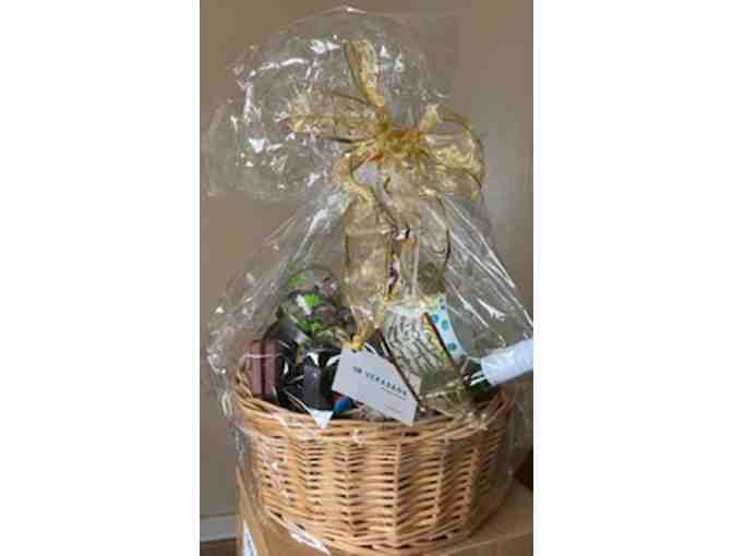 Wine Lover's Basket