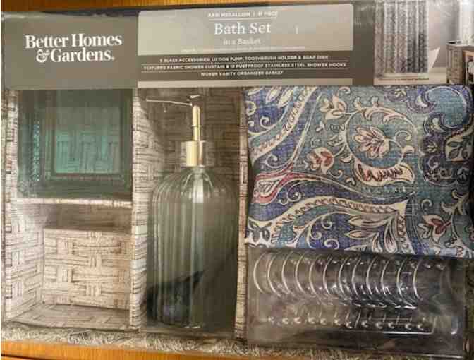 Bath Set in a Basket ***Toothbrush Holder Not Included