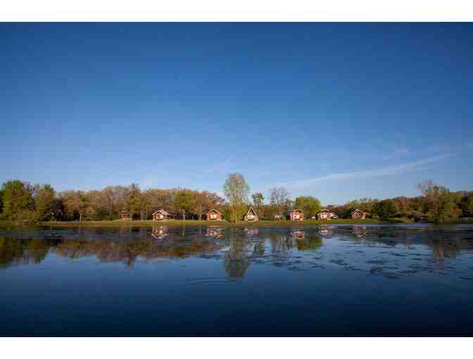 1 night couples getaway @ luxurious Serenity Springs Michigan City, 4.5 star + MORE!