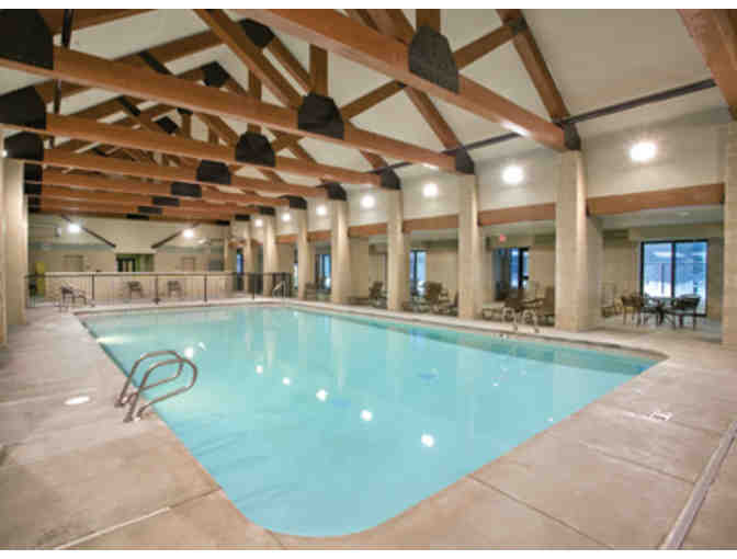 Enjoy 2 nights 4.5 star LUXURY CONDO West Yellowstone Park in Montana + $100 FOOD CREDIT