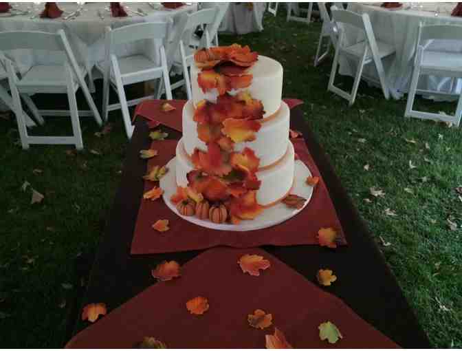 Enjoy 2 nights @ 4 STAR Arlington Inn Village Estate Vermont + $100 Food Credit