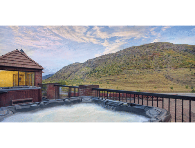 Enjoy 3 nights 4 STAR @ Wyndham Durango, Durango, CO + $300 Food & Play Credit