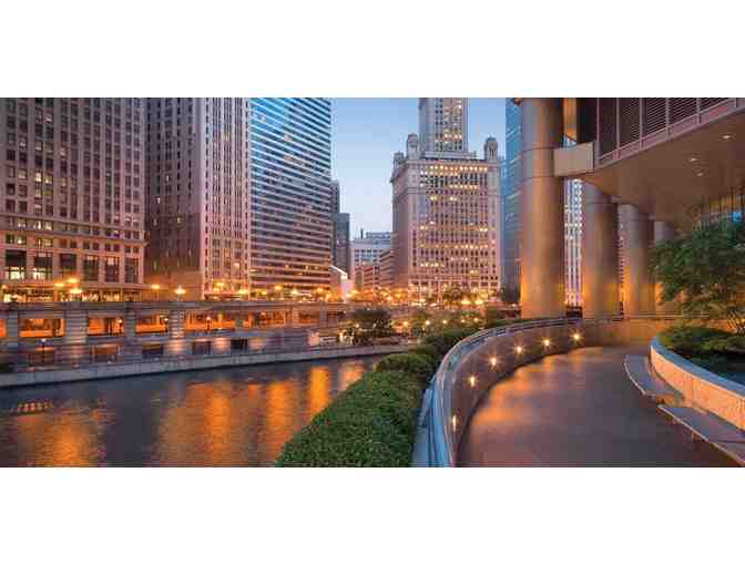 Enjoy 3 nights 4 STAR @ Wyndham Grand Chicago Riverfront, IL + $300 Food & Play Credit