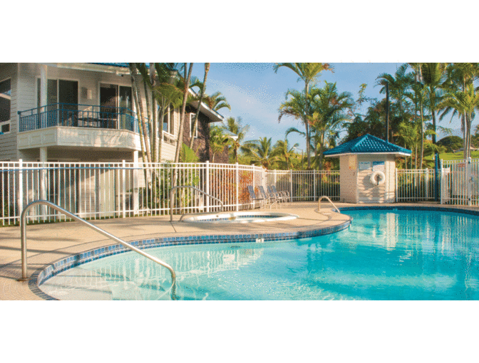 Enjoy 3 nights 4 STAR @ Wyndham Mauna Loa Village, HI + $300 Food & Play Credit
