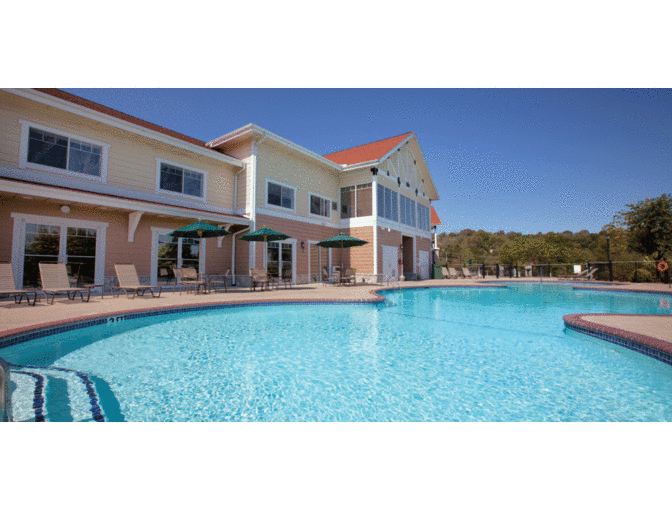 Enjoy 3 nights 4 STAR @ Wyndham Mountain Vista, Branson, MO + $300 Food & Play Credit