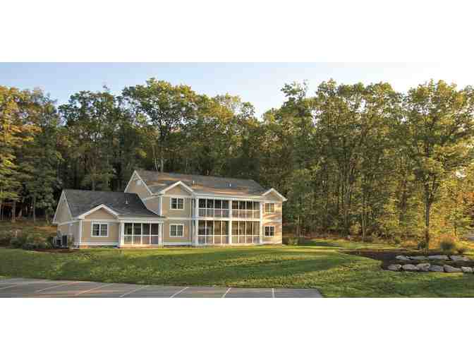 Enjoy 3 nights 4 STAR @ Wyndham Vacation Resorts Shawnee Village + $300 Food & Play Credit