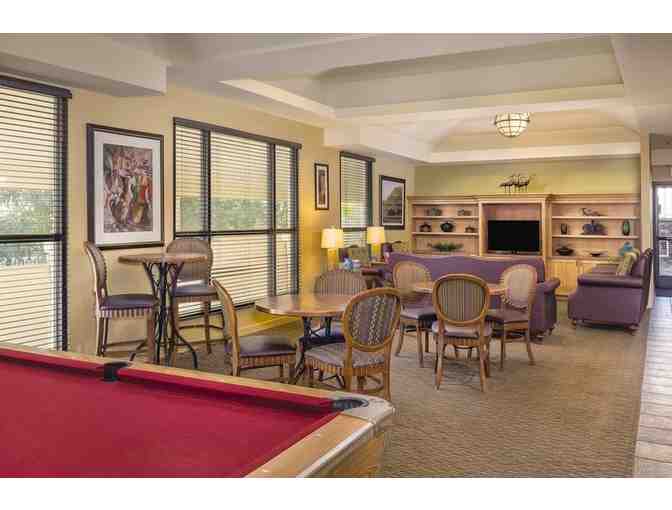 Enjoy 4 nights LUXURY Tropicana Studio Resort Las Vegas + $100 FOOD