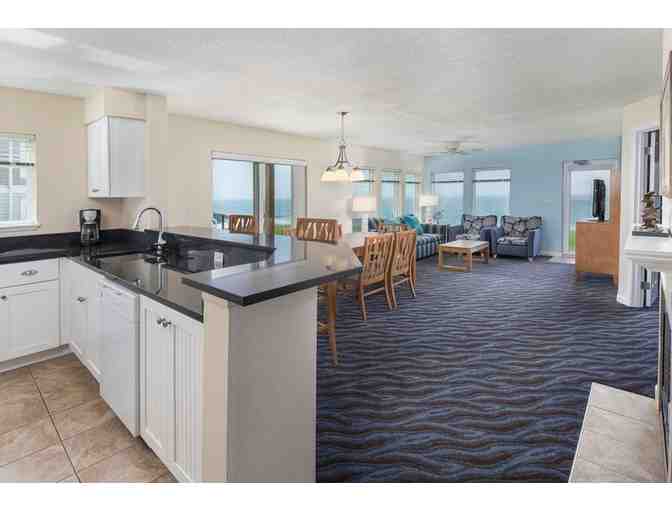 Enjoy 4 nights @ ocean front resort 4.5 star @ Depoe Bay, Oregon + $100 FOOD