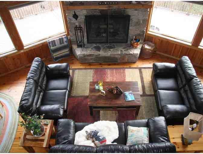 Enjoy 4 nights @ TRI LEVEL MTN 3 bed HOME Canton, NC 4.7 star reviews + $200 FOOD CREDIT