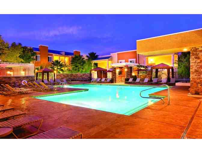 Enjoy 4 nights LUXURY Tropicana Studio Resort Las Vegas + $100 FOOD