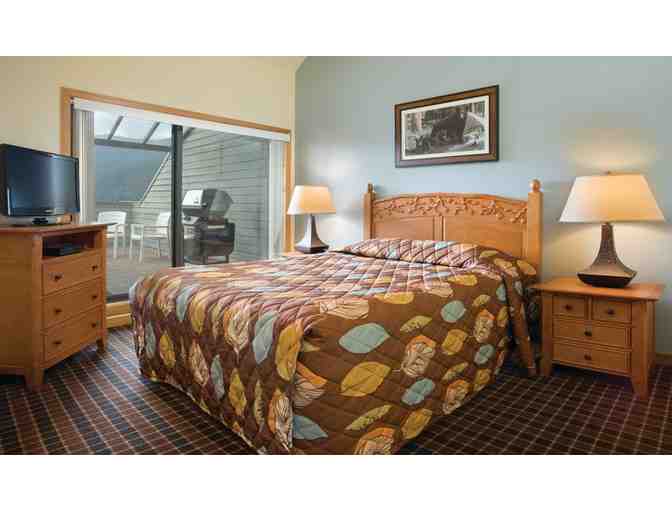 Enjoy 4 nights Whistler, Brisitsh Columbia Luxury 2 bedroom CONDO + $200 FOOD