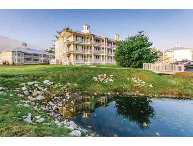 Enjoy 7 nights @ 4 star Holiday Inn Club Vacations Oak N' Spruce Resort MA + $100 FOOD