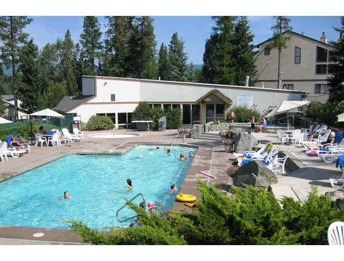 Enjoy 7 nights @ 4 star Nenastako Village At Meadow Lake Montanta + $100 FOOD
