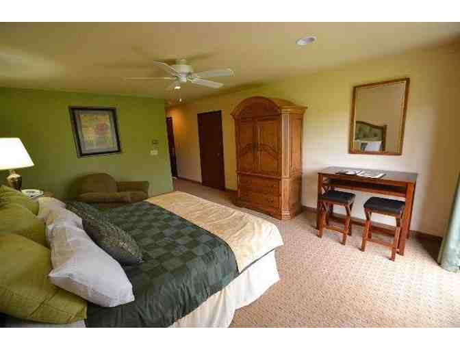 Enjoy 7 nights @ Fox Hills Resort Mishicot, WI 4 STAR + $100 Food Credit