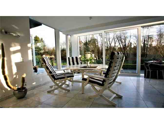 Enjoy 7 nights in EUROPE @ 3 bed LUXURY Voiswg Villa DÃ¼sseldorf, Germany