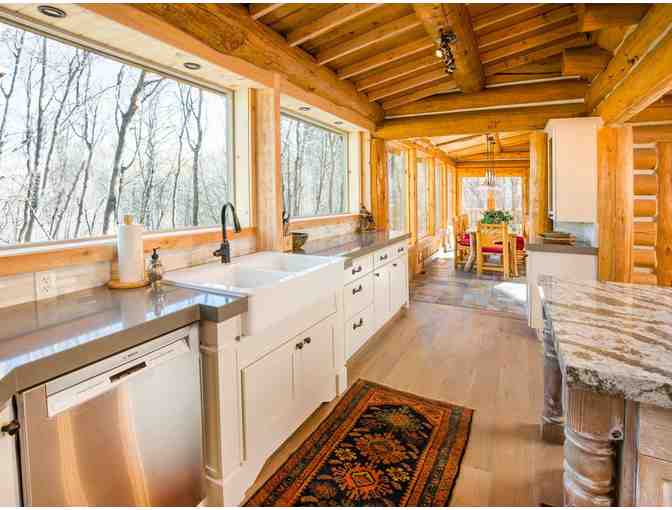 Enjoy 7 nights LUXURY 3400sq ft Sundance, Utah Cabin + $200 Food Credit