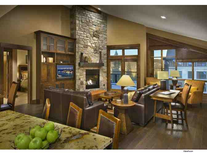 Enjoy 7 nights Luxury STUDIO @ Welks Northstar Lodge Lake Tahoe + $100 FOOD CREDIT