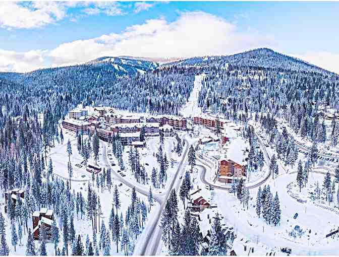 Enjoy 7 nights Luxury STUDIO @ Welks Northstar Lodge Lake Tahoe + $100 FOOD CREDIT