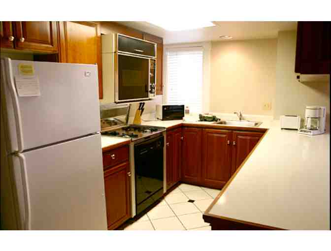 Enjoy 7 nights @ Park Hotel Condominiums Park City, Utah + $100 FOOD CREDIT