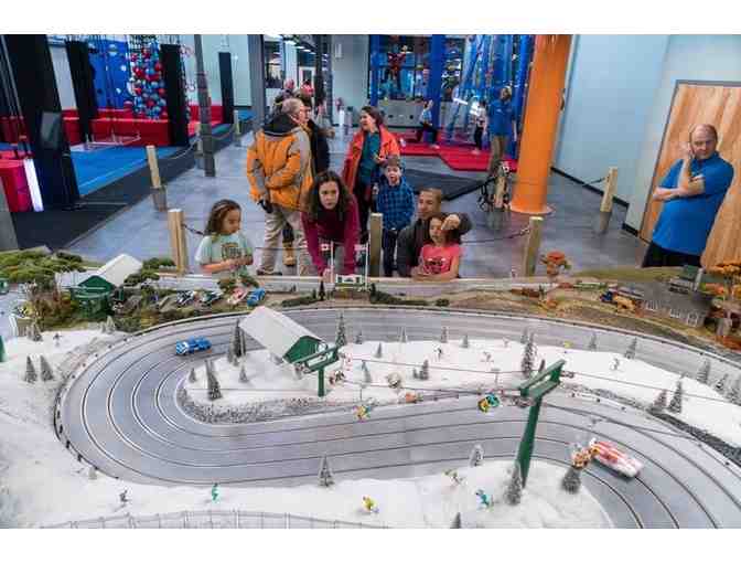 Enjoy 7 nights @ Smugglers' Notch Resort Vermont 1bed + $100 FOOD Credit