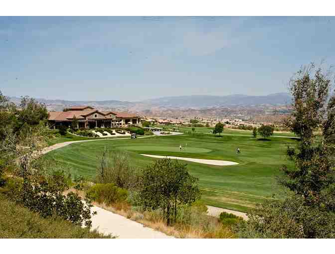 Enjoy a Foursome GOLF ROUND The Oaks Club at Valencia,Ca + $200 FOOD Credit