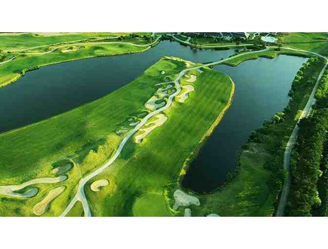 Enjoy a twosome GOLF ROUND Barefoot Resort and Golf- Norman, Love, Fazio + $200 FOOD