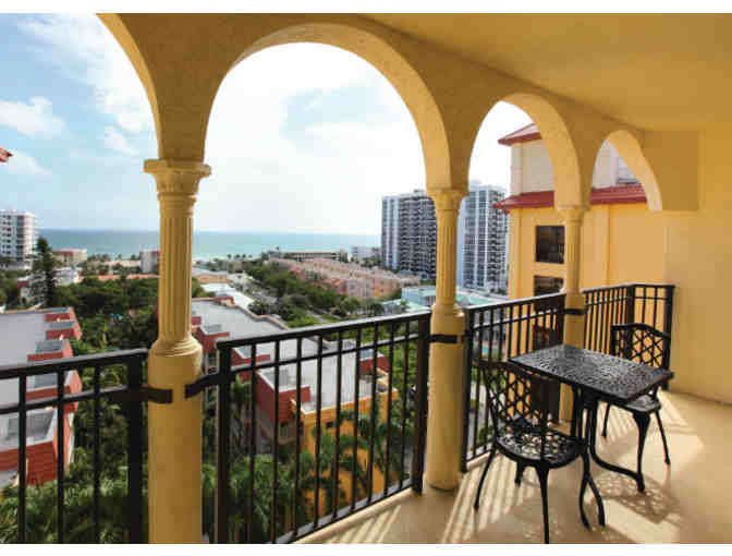 South Florida & Miami Luxury 2 night Condo Stay/Sail/Eat Package! 4.5 STAR Rated