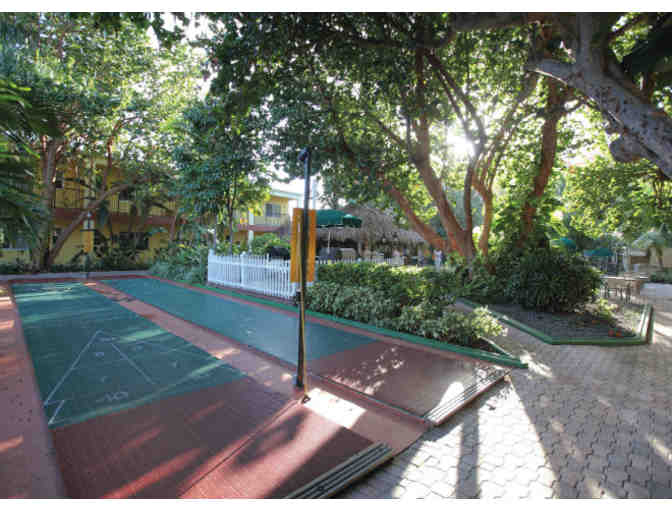 South Florida & Miami Luxury 3 night Condo Stay/Sail/Eat Package! 4.5 STAR Rated