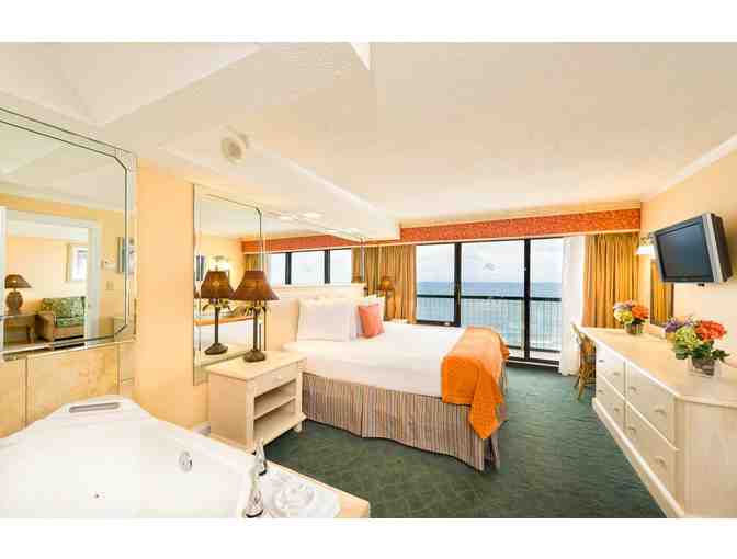 Enjoy 3 nights @ Westgate Oceanfront Resort Myrtle Beach + $100 FOOD