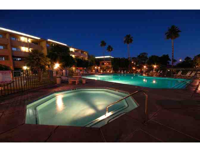 Enjoy $100 Gift Certificate to Shilo Inns Yuma, Yuma, AZ + $100 BONUS Food Credit