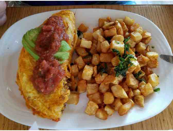 Enjoy $100 Jewel's Bakery and Cafe, Phoenix, Arizona + $200 BONUS Food Credit