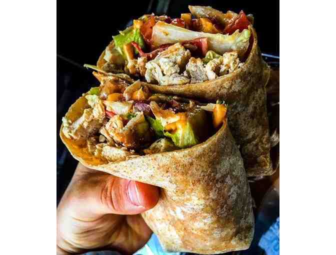 Enjoy $100 Muscle Maker Grill, Peoria, Arizona + $200 BONUS Food Credit